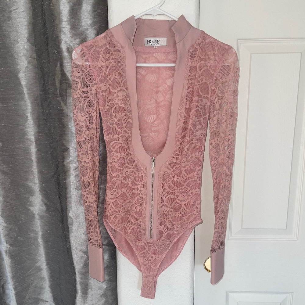 House of CB Pink Lace Bodysuit - size small